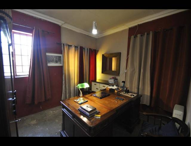 7 BEDROOM HOUSE FOR SALE IN FOREST HILL